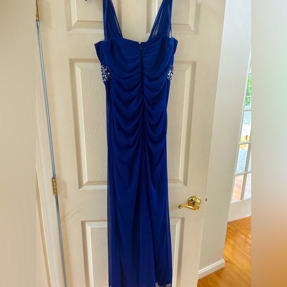 Cobalt blue gown - Picture 2 of 2
